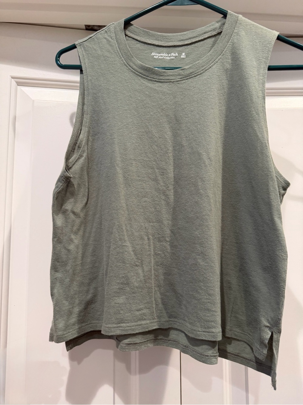 Abercrombie & Fitch Olive Muscle Tee Tank